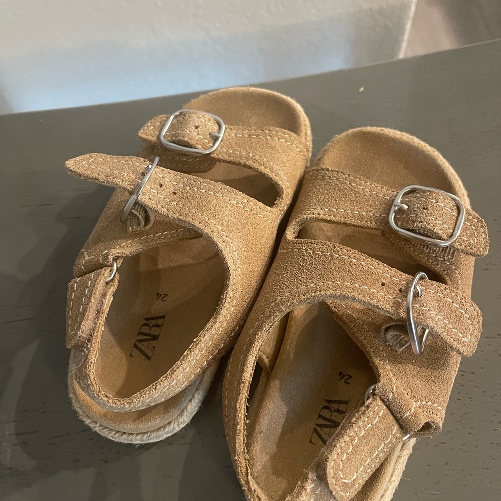 Zara Kids Suede Buckle Sandals - Light Brown